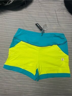 Women’s SwingDish Golf steal and Neon Yellow Athletic Shorts – PerformanceShorts